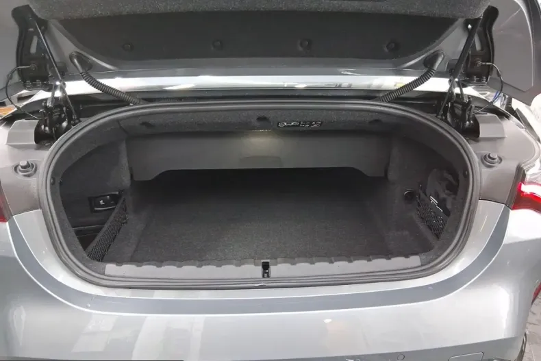 BMW M4 (Seria 4) din 2023 cu 44.924 km - oferta BMW204563 - foto 12