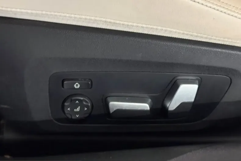 BMW M4 (Seria 4) din 2024 cu 28.130 km - oferta BMW204564 - foto 22