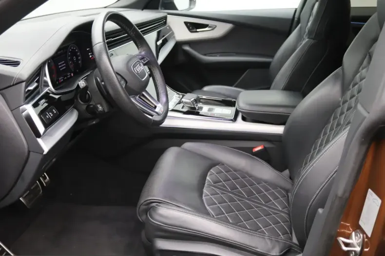 Audi Q8 din 2022 cu 66.000 km - oferta AUD204565 - foto 10