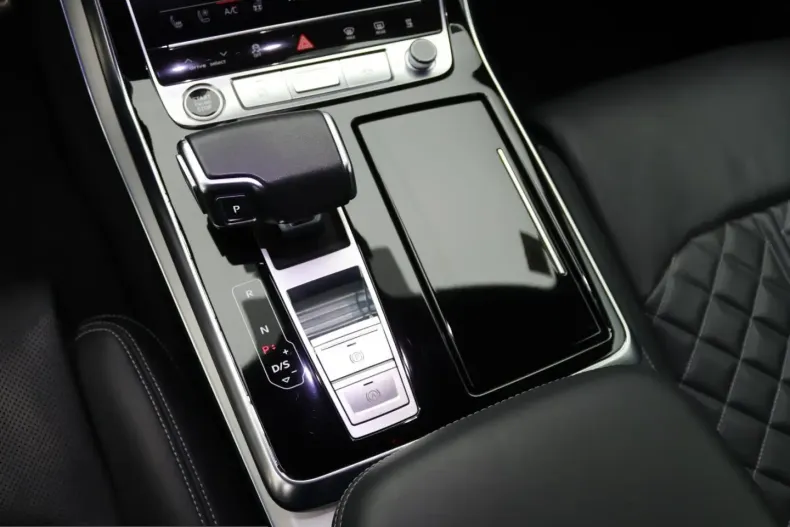 Audi Q8 din 2022 cu 66.000 km - oferta AUD204565 - foto 13