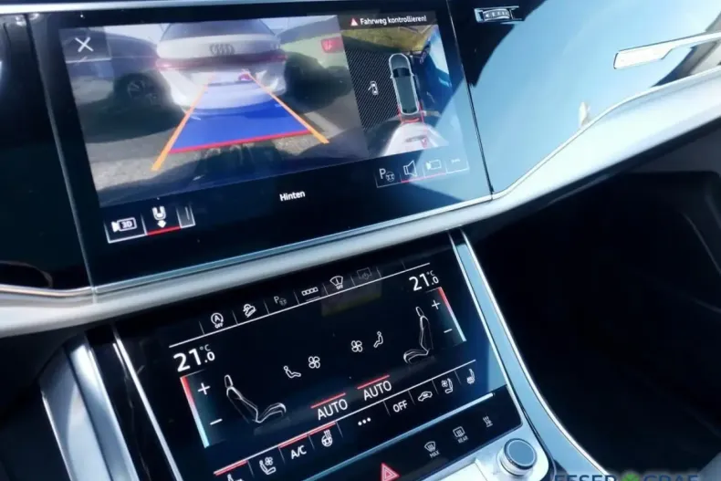 Audi Q8 din 2023 cu 95.853 km - oferta AUD204567 - foto 9