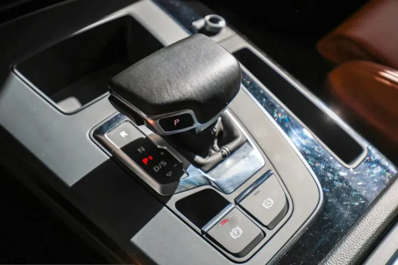 Audi Q5 din 2023 cu 98.134 km - oferta AUD204570 - foto 13