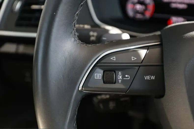 Audi Q5 din 2023 cu 98.134 km - oferta AUD204570 - foto 18