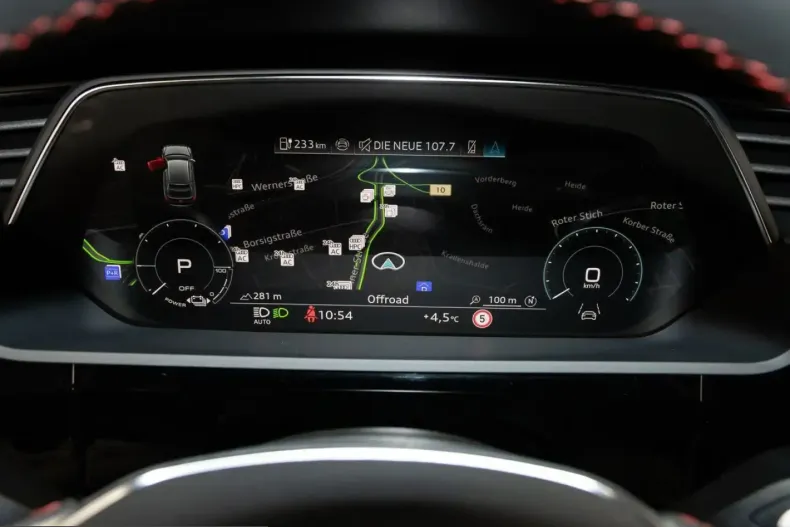 Audi SQ8 din 2024 cu 7.893 km - oferta AUD204573 - foto 17