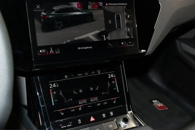 Audi SQ8 din 2024 cu 7.893 km - oferta AUD204573 - foto 19