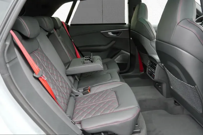 Audi SQ8 din 2025 cu 24.999 km - oferta AUD204575 - foto 15