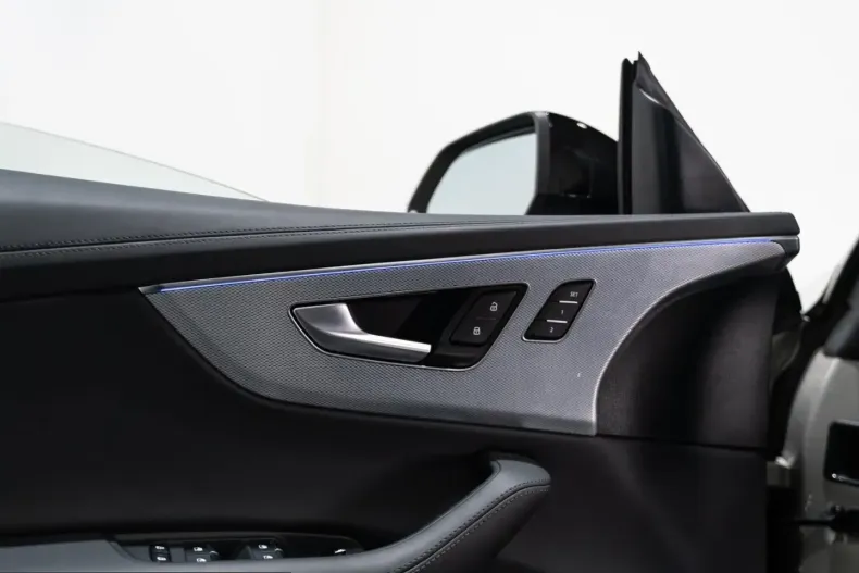 Audi Q8 din 2023 cu 28.404 km - oferta AUD204580 - foto 18