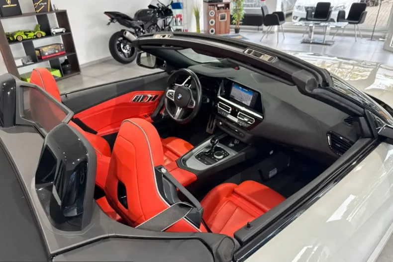 BMW Z4 (Seria Z) din 2024 cu 39.439 km - oferta BMW204583 - foto 29