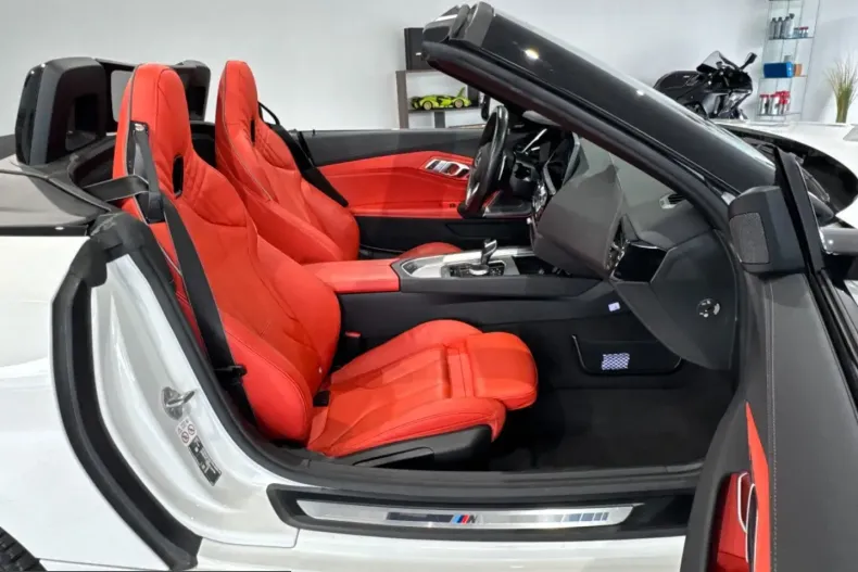 BMW Z4 (Seria Z) din 2024 cu 39.439 km - oferta BMW204583 - foto 31