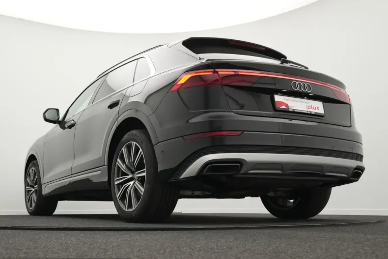 Audi Q8 din 2024 cu 13.100 km - oferta AUD204584 - foto 19
