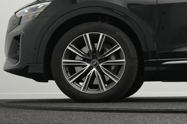 Audi Q8 din 2024 cu 13.100 km - oferta AUD204584 - foto 26