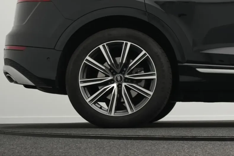 Audi Q8 din 2024 cu 13.100 km - oferta AUD204584 - foto 28