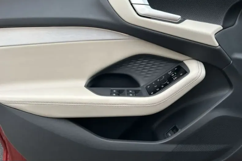 Audi A5 din 2025 cu 13.500 km - oferta AUD204588 - foto 7