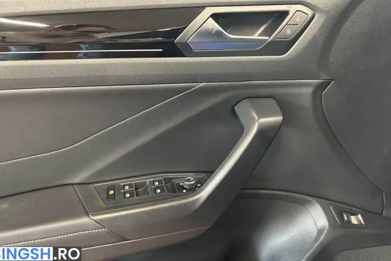 Volkswagen T-Roc din 2025 cu 7.203 km - oferta VOL204590 - foto 16