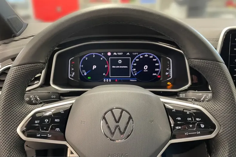 Volkswagen T-Roc din 2023 cu 79.065 km - oferta VOL204591 - foto 10