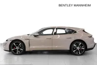 Porsche Taycan din 2023 cu 30.000 km - oferta POR204592 - foto 3