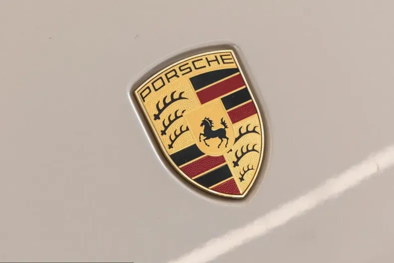 Porsche Taycan din 2023 cu 30.000 km - oferta POR204592 - foto 18