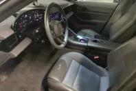 Porsche Taycan din 2023 cu 84.000 km - oferta POR204593 - foto 6