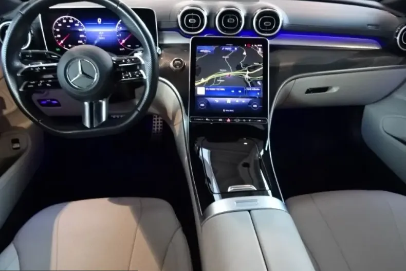 Mercedes-Benz CLE 180 (Clasa CLE) din 2025 cu 26.300 km - oferta MER204597 - foto 3