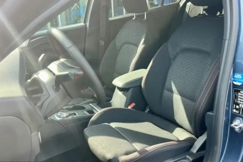 Ford Focus din 2024 cu 6.400 km - oferta FOR204601 - foto 9