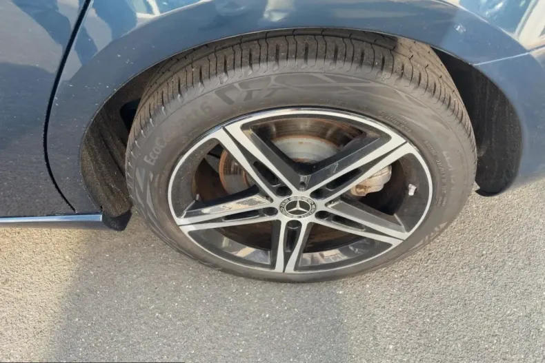 Mercedes-Benz A 250 (Clasa A) din 2022 cu 81.217 km - oferta MER204604 - foto 13