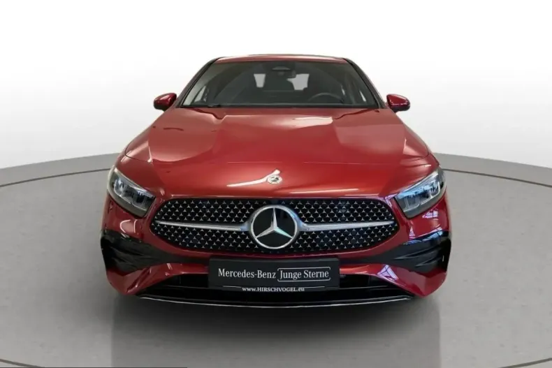 Mercedes-Benz A 220 (Clasa A) din 2024 cu 7.678 km - oferta MER204608 - foto 4