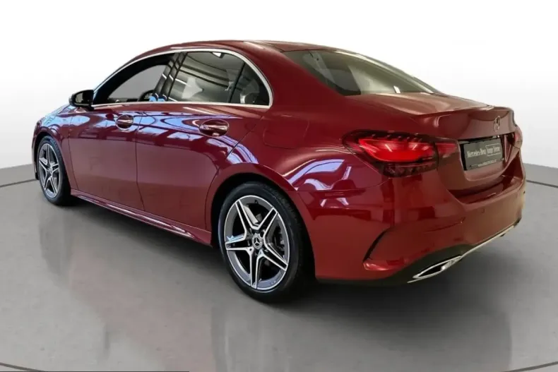 Mercedes-Benz A 220 (Clasa A) din 2024 cu 7.678 km - oferta MER204608 - foto 7