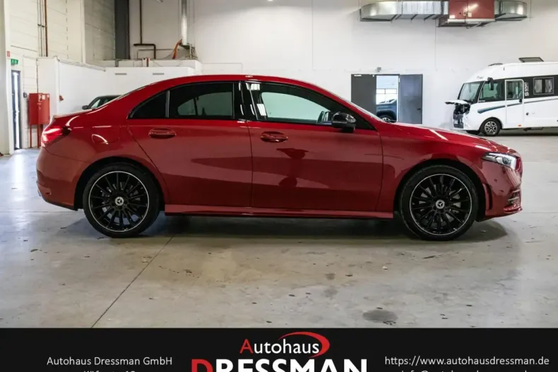 Mercedes-Benz A 250 (Clasa A) din 2022 cu 43.800 km - oferta MER204609 - foto 4