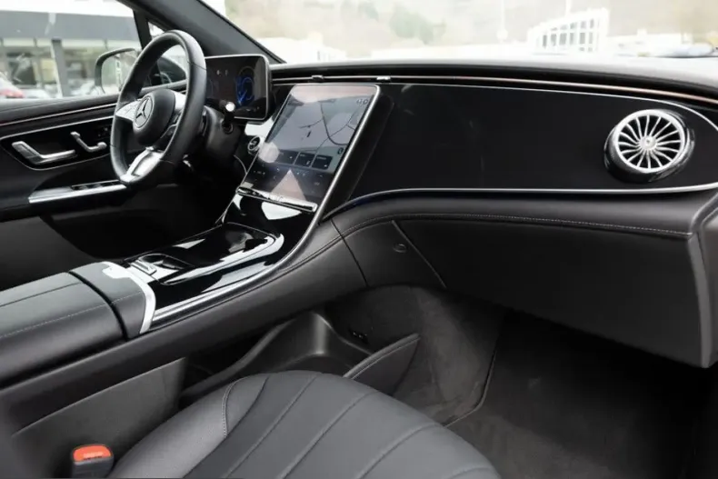 Mercedes-Benz EQE SUV din 2024 cu 18.375 km - oferta MER204612 - foto 2