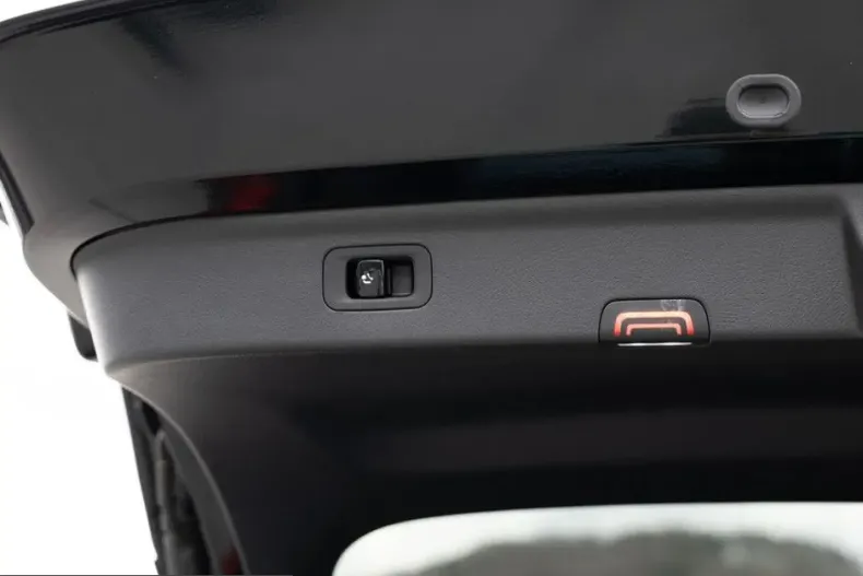 Mercedes-Benz EQE SUV din 2024 cu 18.375 km - oferta MER204612 - foto 8