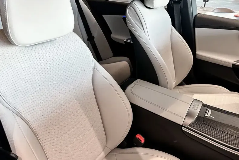 Mercedes-Benz C 180 (Clasa C) din 2025 cu 5.500 km - oferta MER204614 - foto 15