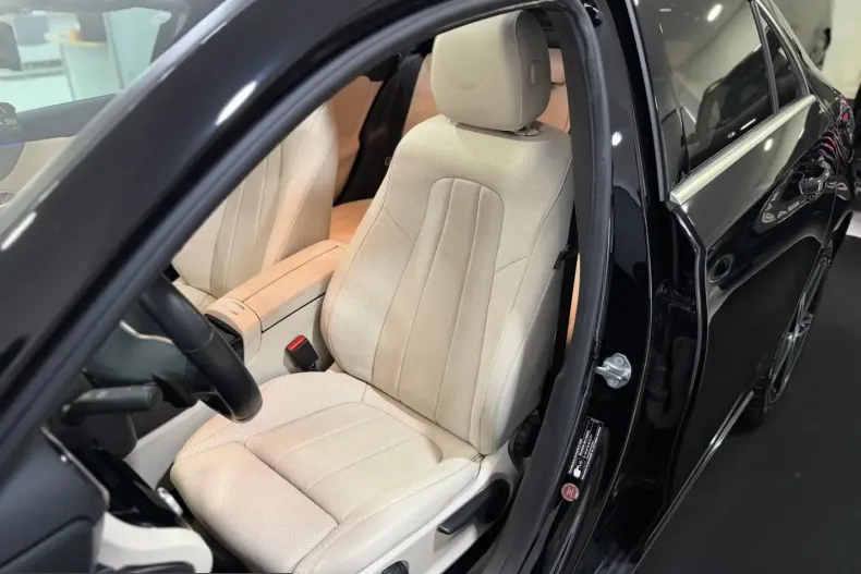 Mercedes-Benz A 250 (Clasa A) din 2022 cu 31.885 km - oferta MER204618 - foto 17