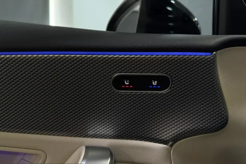 Mercedes-Benz A 250 (Clasa A) din 2022 cu 31.885 km - oferta MER204618 - foto 35