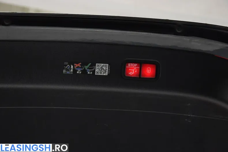 Mercedes-Benz GLC 400 (Clasa GLC) din 2023 cu 62.250 km - oferta MER204619 - foto 19