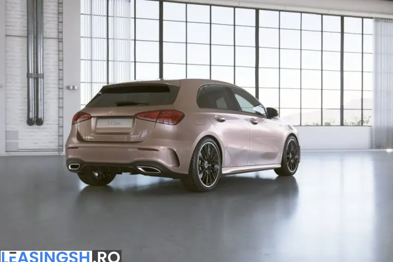 Mercedes-Benz A 250 (Clasa A) din 2022 cu 41.530 km - oferta MER204633 - foto 2