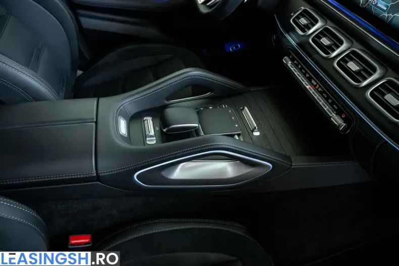 Mercedes-Benz GLE 63 AMG (Clasa GLE) din 2024 cu 19.800 km - oferta MER204637 - foto 29