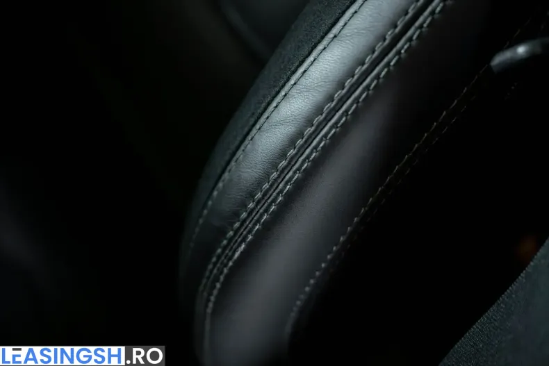 Mercedes-Benz GLE 63 AMG (Clasa GLE) din 2024 cu 19.800 km - oferta MER204637 - foto 33