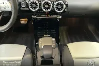 Mercedes-Benz CLA 250 (Clasa CLA) din 2023 cu 27.879 km - oferta MER204639 - foto 12