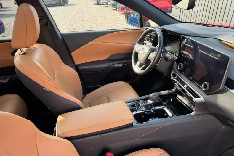 Lexus RX 450 din 2023 cu 29.700 km - oferta LEX204640 - foto 24