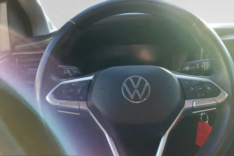 Volkswagen Amarok din 2024 cu 13.000 km - oferta VOL204646 - foto 13