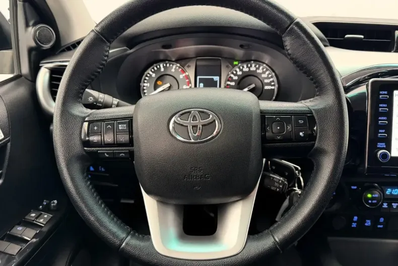 Toyota Hilux din 2023 cu 27.200 km - oferta TOY204649 - foto 7