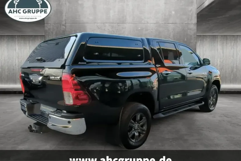 Toyota Hilux din 2024 cu 22.400 km - oferta TOY204652 - foto 3