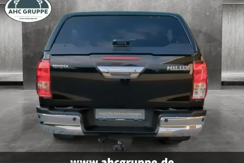 Toyota Hilux din 2024 cu 22.400 km - oferta TOY204652 - foto 4