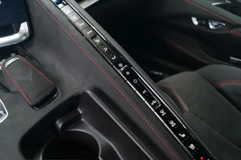 Corvette C8 din 2022 cu 17.000 km - oferta COR204655 - foto 18