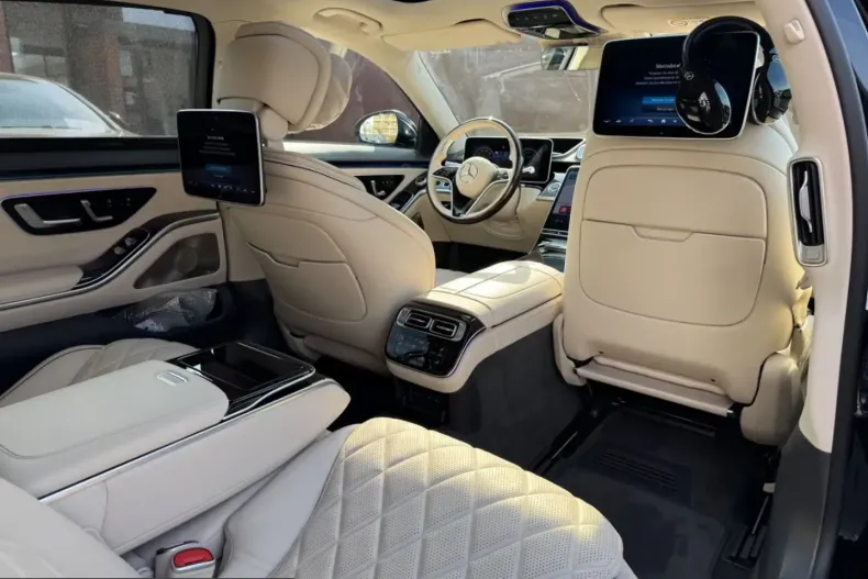 Mercedes-Benz S 450 (Clasa S) din 2024 cu 18.030 km - oferta MER204656 - foto 1