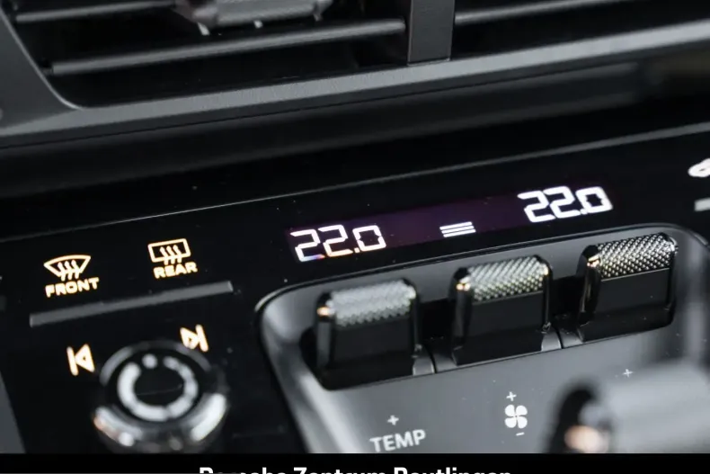 Porsche 992 din 2024 cu 9.300 km - oferta POR204658 - foto 27