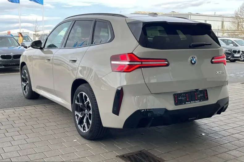 BMW X3 (Seria X) din 2025 cu 7.382 km - oferta BMW204659 - foto 3