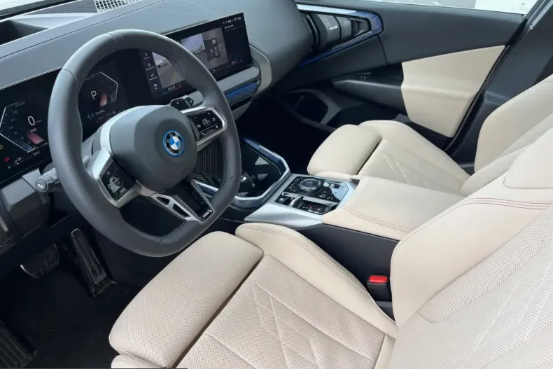 BMW X3 (Seria X) din 2025 cu 7.382 km - oferta BMW204659 - foto 9