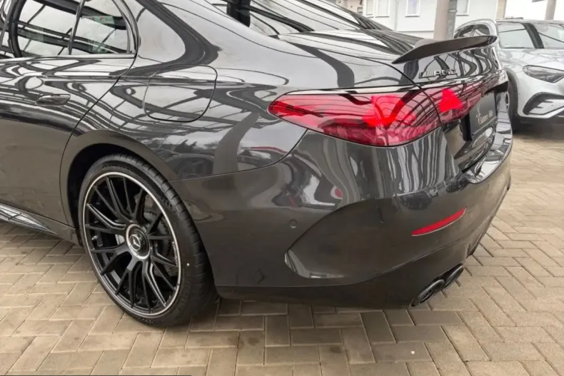 Mercedes-Benz E 53 AMG (Clasa E) din 2025 cu 21.155 km - oferta MER204660 - foto 4