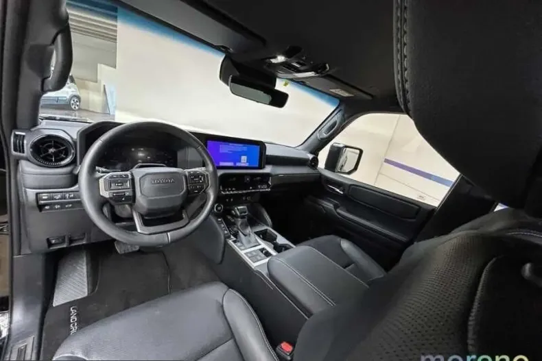 Toyota Land Cruiser din 2024 cu 32.552 km - oferta TOY204661 - foto 5